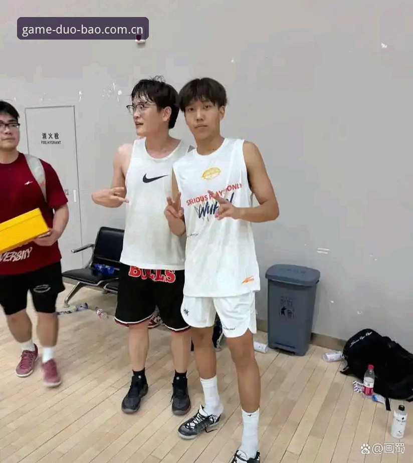 多宝体育官方入口功能详解 多宝体育官方入口 vs 普通体育平台:功能详解揭示真实差距